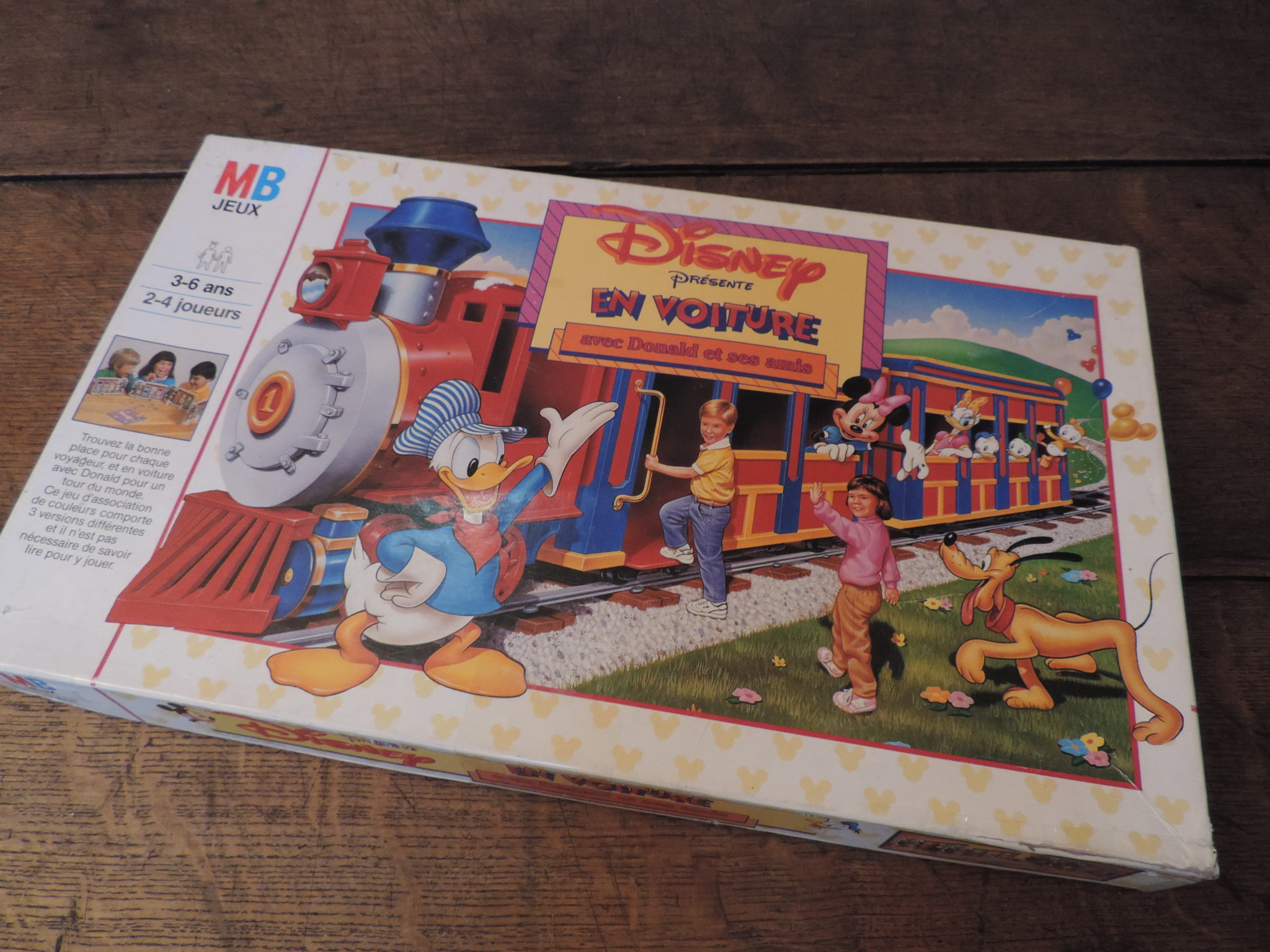 Disney présente En voiture avec Donald et ses amis MB jeux – Image 2