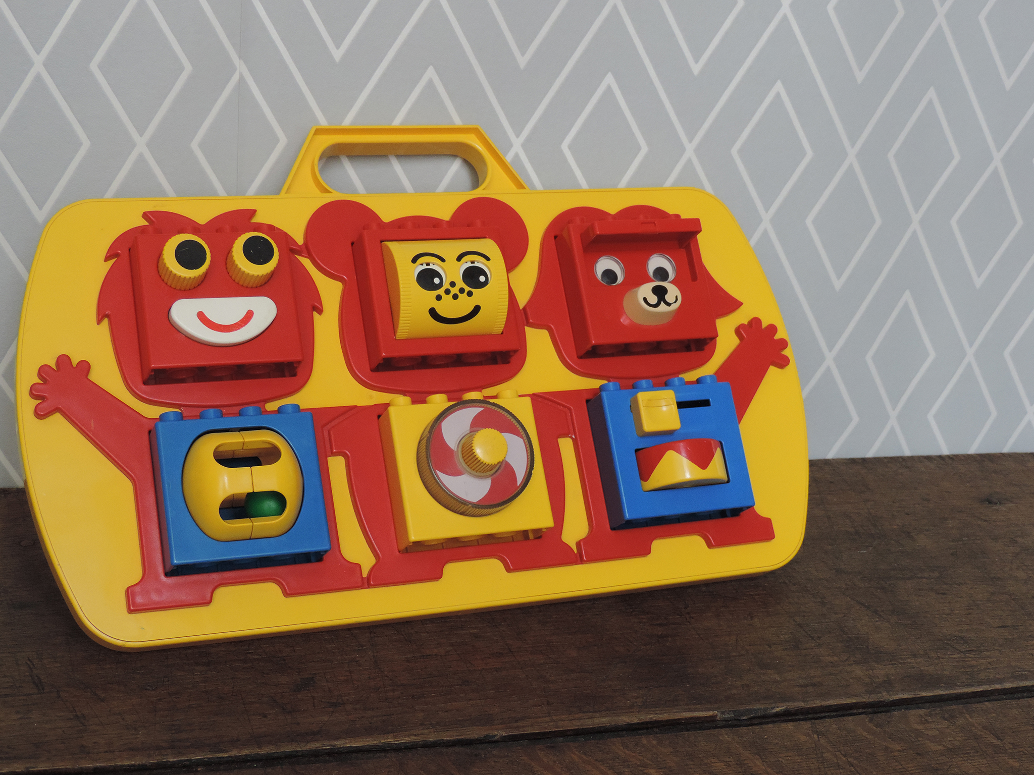 Tableau d’éveil Duplo vintage