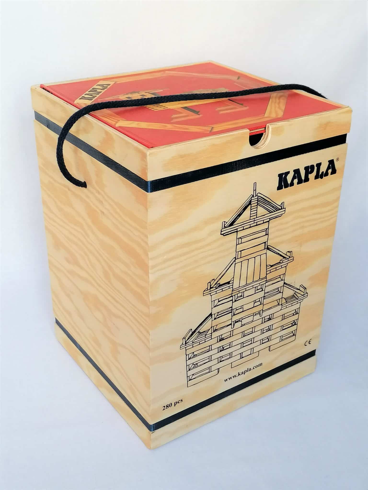 Kapla - Mallette en bois de 280 kaplas + 1 livre d'art rouge - à partir de  6 ans - Sebio